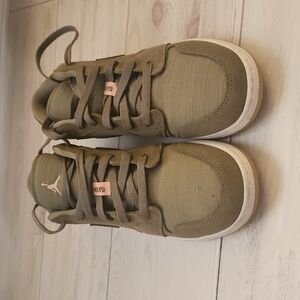 Air Jordan 1 Low in Olive Green and Pink